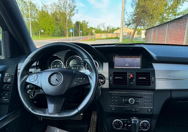 Mercedes-Benz GLK cena 56900 przebieg: 231000, rok produkcji 2009 z Płock małe 704